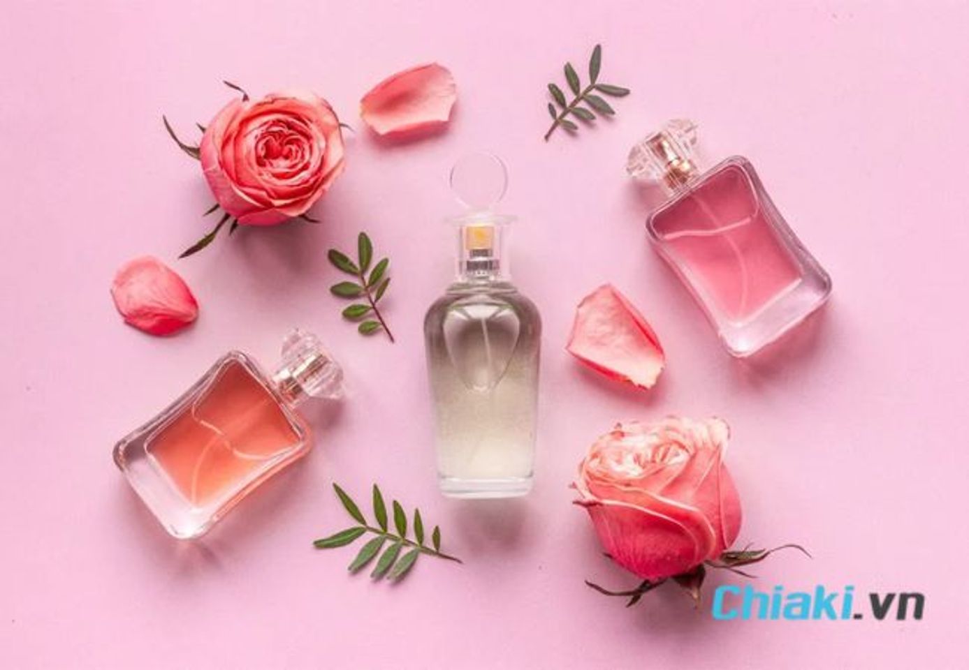 Tặng qu&agrave; sinh nhật cho bạn th&acirc;n nữ - Nước hoa
