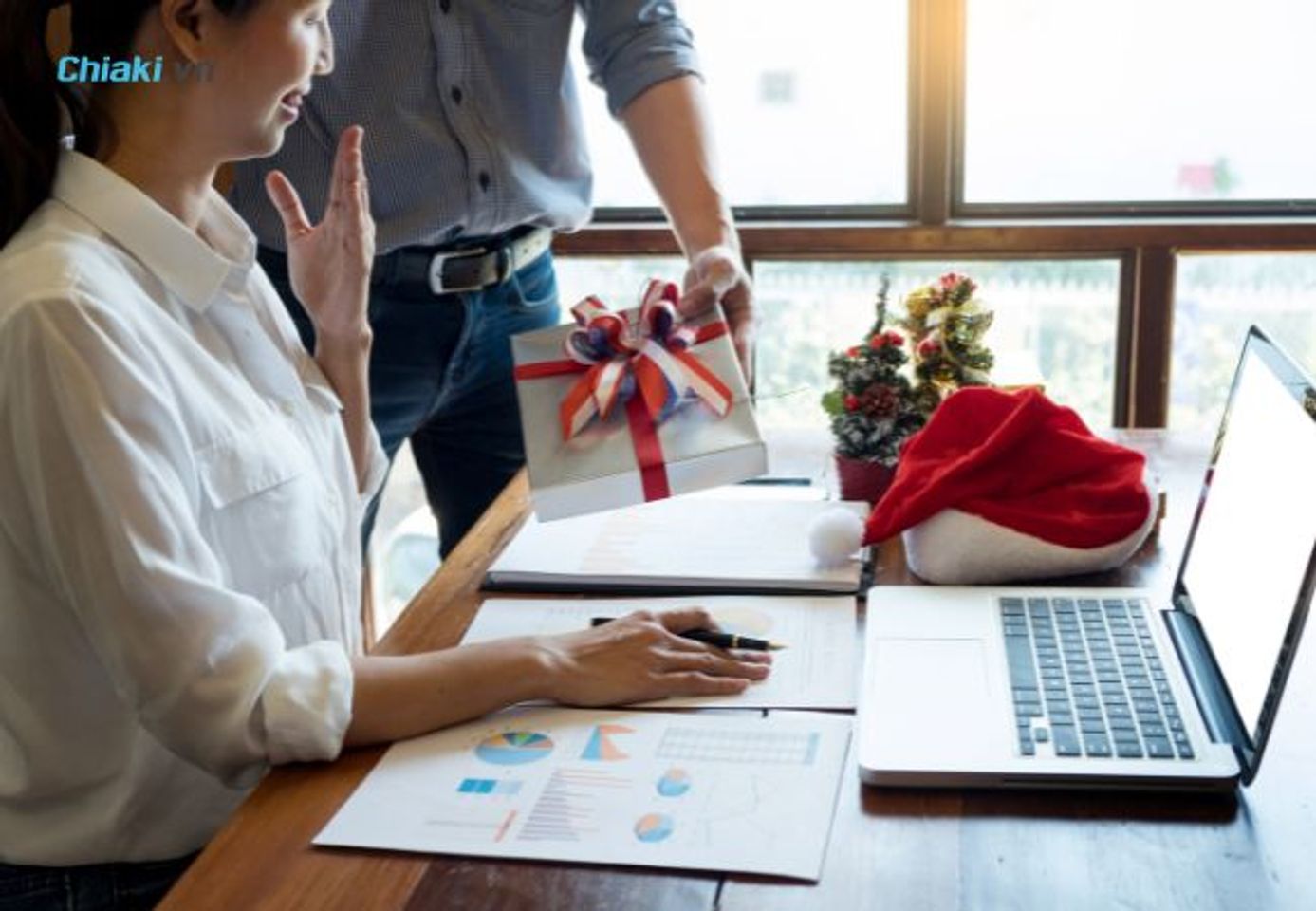 H&atilde;y ưu ti&ecirc;n những m&oacute;n qu&agrave; mang lại gi&aacute; trị sử dụng thực tế, truyền cảm hứng t&iacute;ch cực