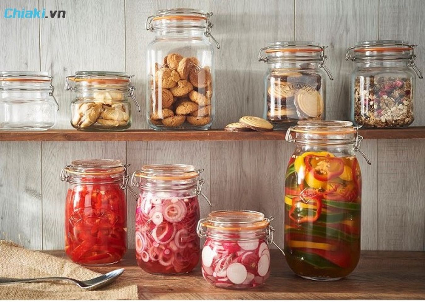 Bộ hũ thủy tinh đựng đồ kh&ocirc; l&agrave; m&oacute;n qu&agrave; thiết thực, gia chủ c&oacute; thể sử dụng để đựng được nhiều đồ d&ugrave;ng