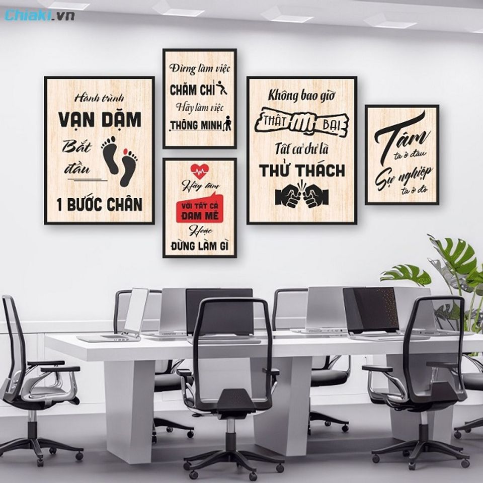 Tranh canvas động lực tạo điểm nhấn thẩm mỹ vừa truyền cảm hứng t&iacute;ch cực cho nh&acirc;n vi&ecirc;n