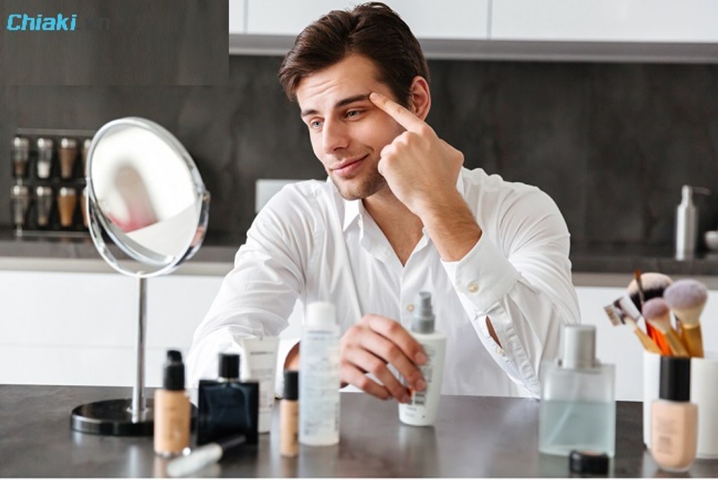 Set skincare cơ bản d&agrave;nh cho nam gi&uacute;p cho bạn ấy c&oacute; thể chăm s&oacute;c da đơn giản tại nh&agrave;