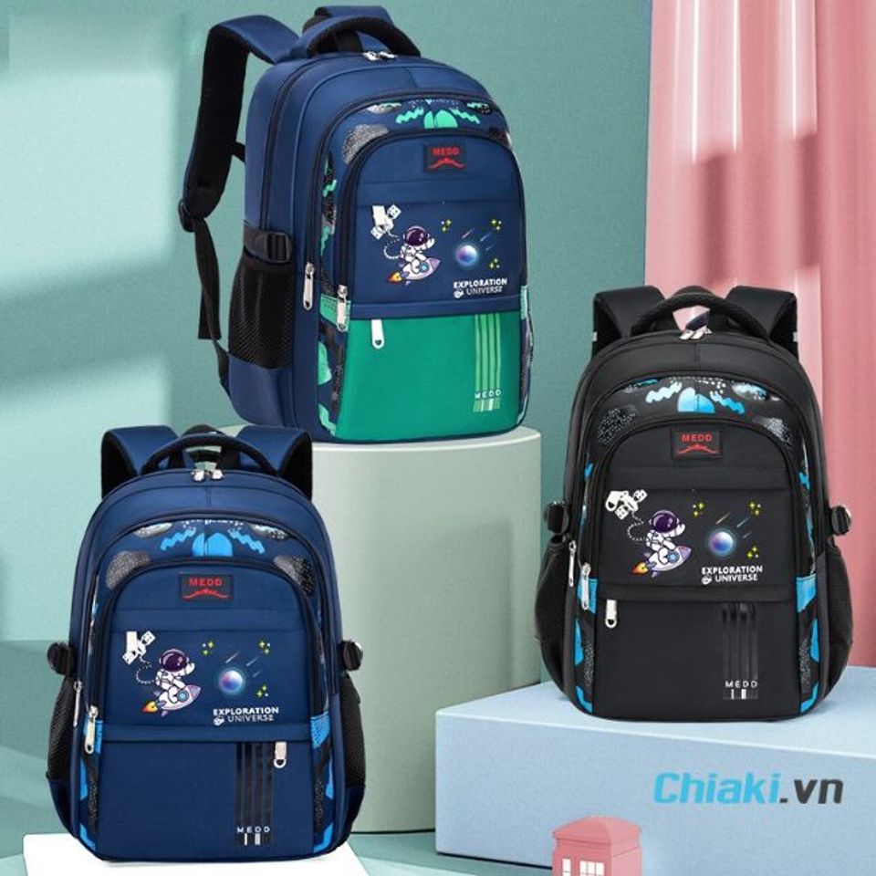  Qu&agrave; sinh nhật cho b&eacute; trai 10 tuổi - Balo học sinh