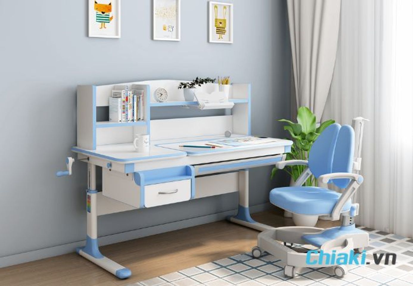 Qu&agrave; sinh nhật cho b&eacute; trai 6 tuổi - B&agrave;n ghế học th&ocirc;ng minh
