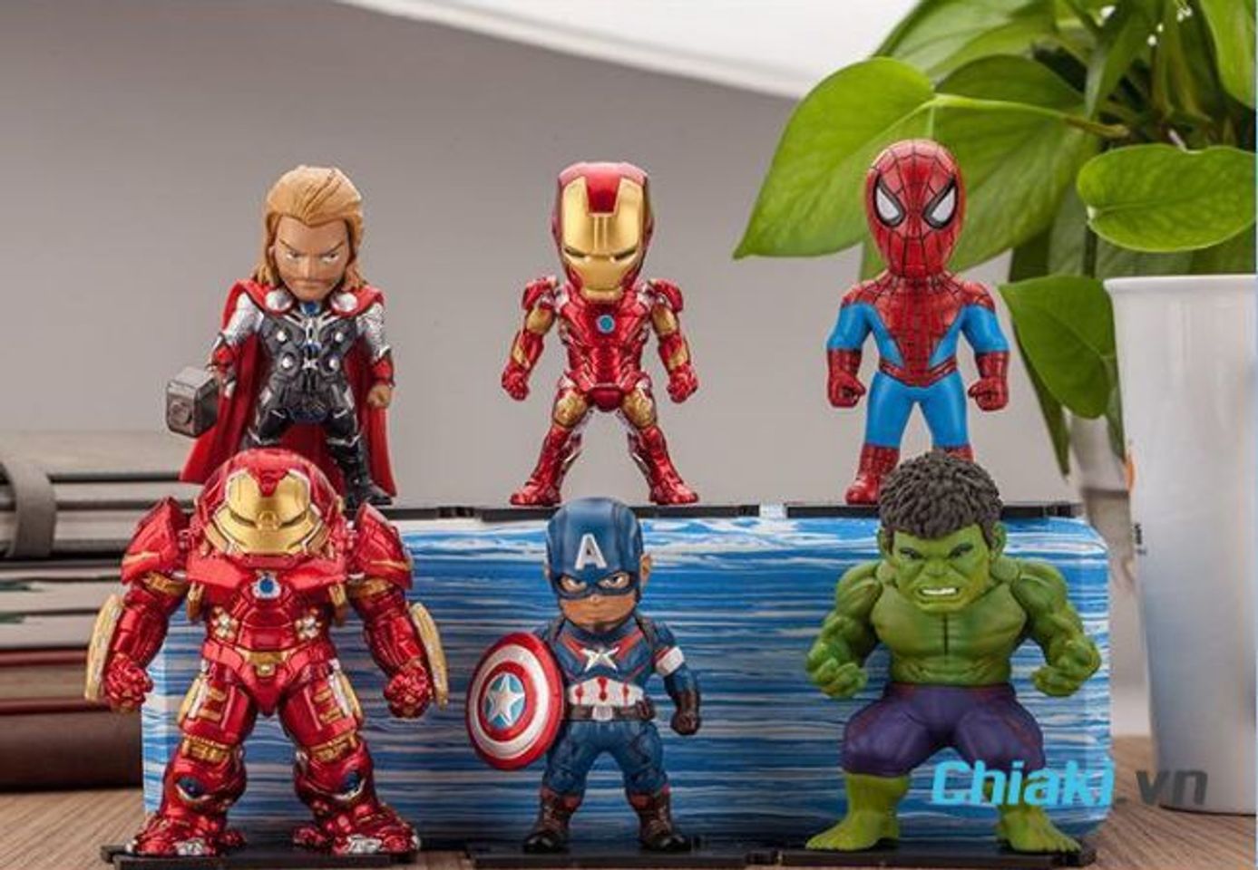 Qu&agrave; sinh nhật cho b&eacute; trai 8 tuổi - Bộ m&ocirc; h&igrave;nh si&ecirc;u anh h&ugrave;ng