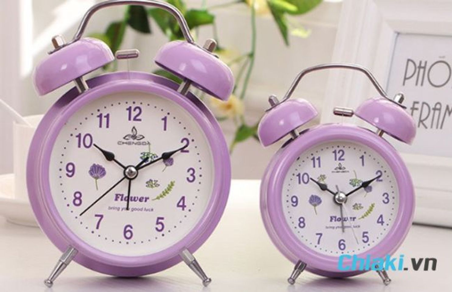 Qu&agrave; sinh nhật cho nữ dưới 100k - Đồng hồ để b&agrave;n&nbsp;