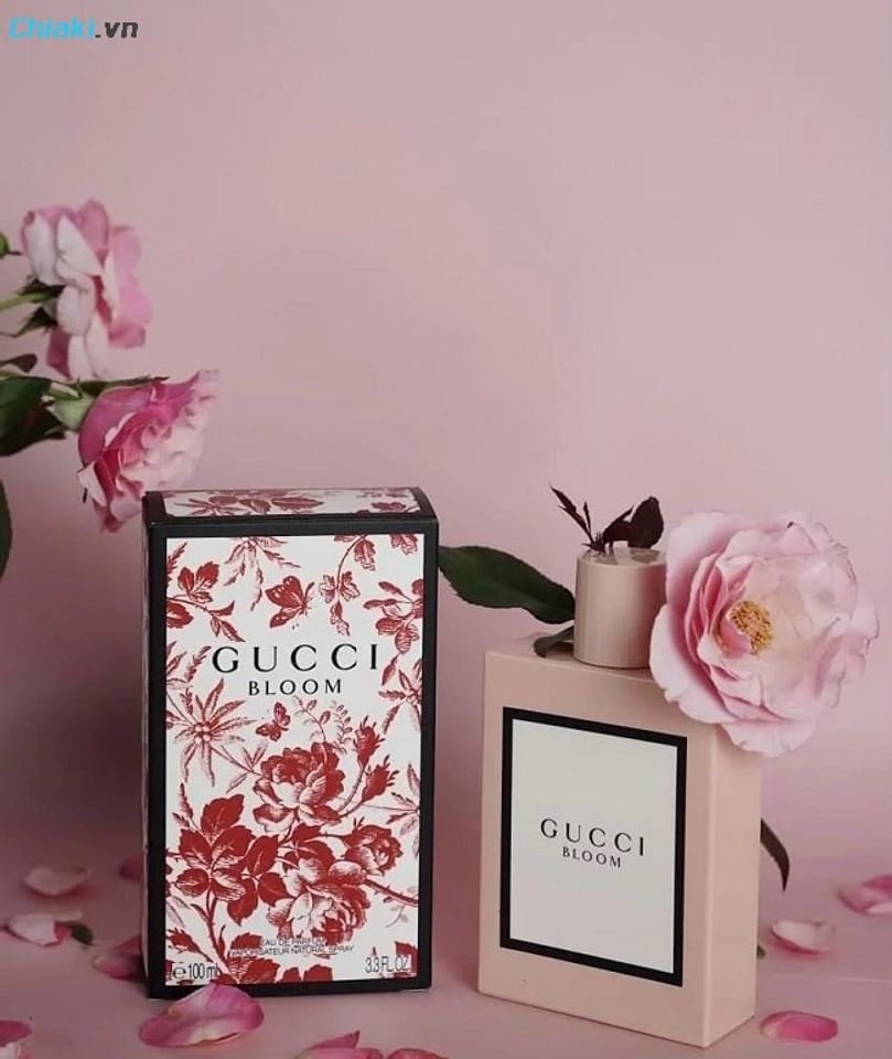 Nước hoa sang trọng, tinh tế thể hiện được t&igrave;nh cảm tới người nhận 
