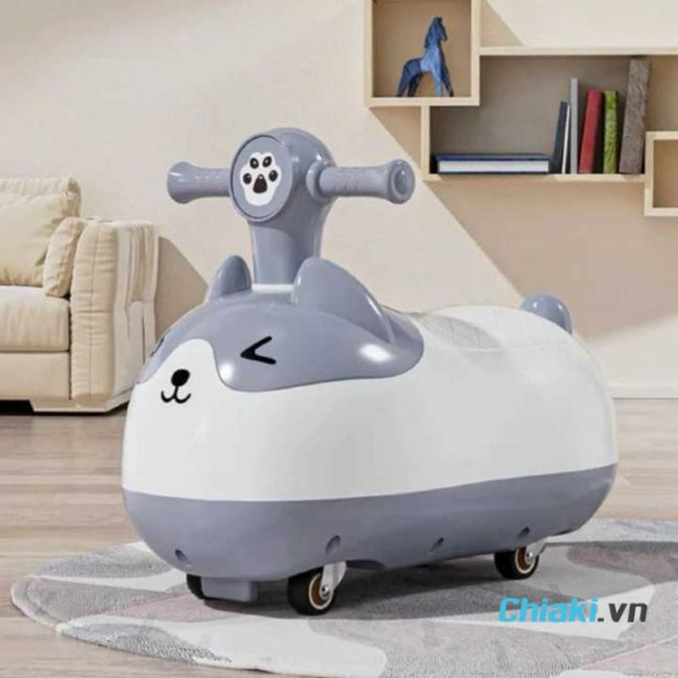 Qu&agrave; sinh nhật cho b&eacute; g&aacute;i 1 tuổi - Xe ch&ograve;i ch&acirc;n