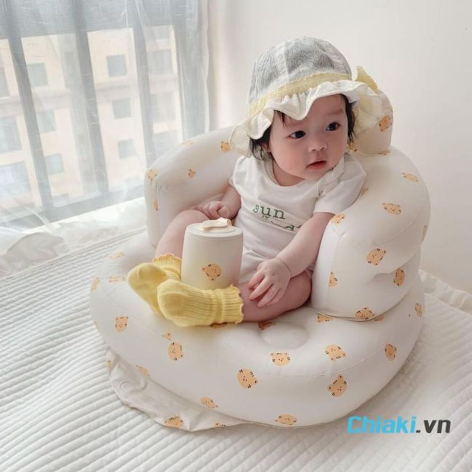 Qu&agrave; sinh nhật cho b&eacute; g&aacute;i 2 tuổi - Ghế ngồi ngộ nghĩnh
