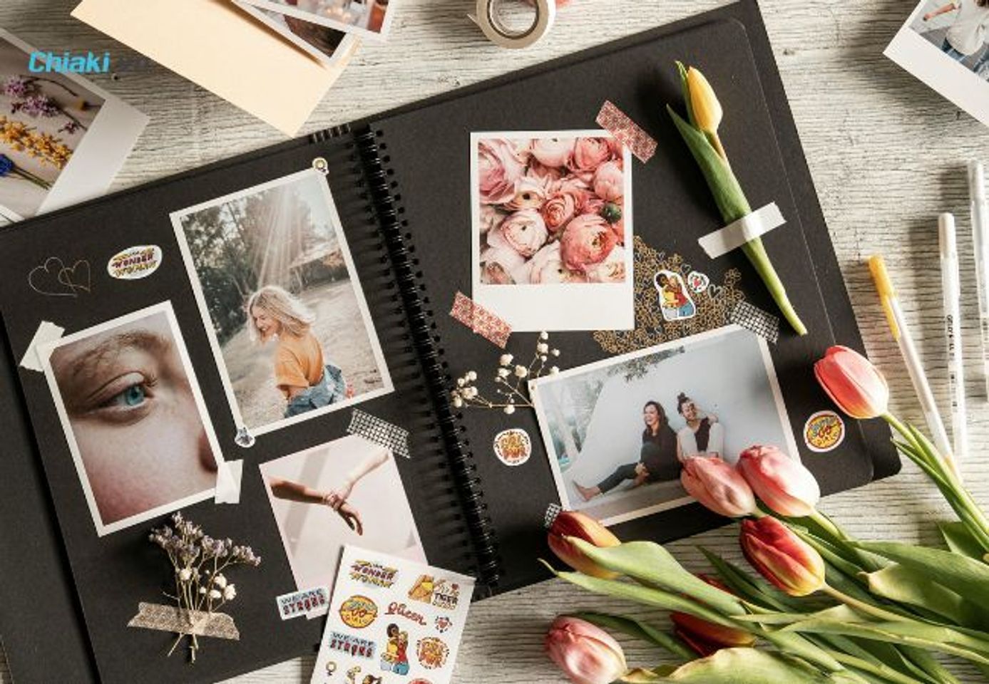 Album ảnh scrapbook DIY sẽ l&agrave; thứ tạo n&ecirc;n một m&oacute;n qu&agrave; kh&aacute;c biệt.
