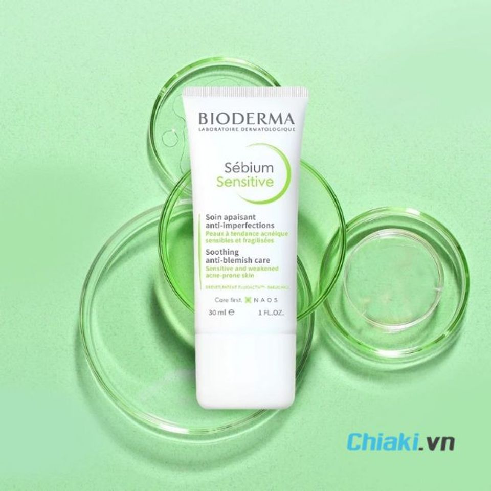 Kem dưỡng cho da dầu mụn Bioderma Sebium Sensitive