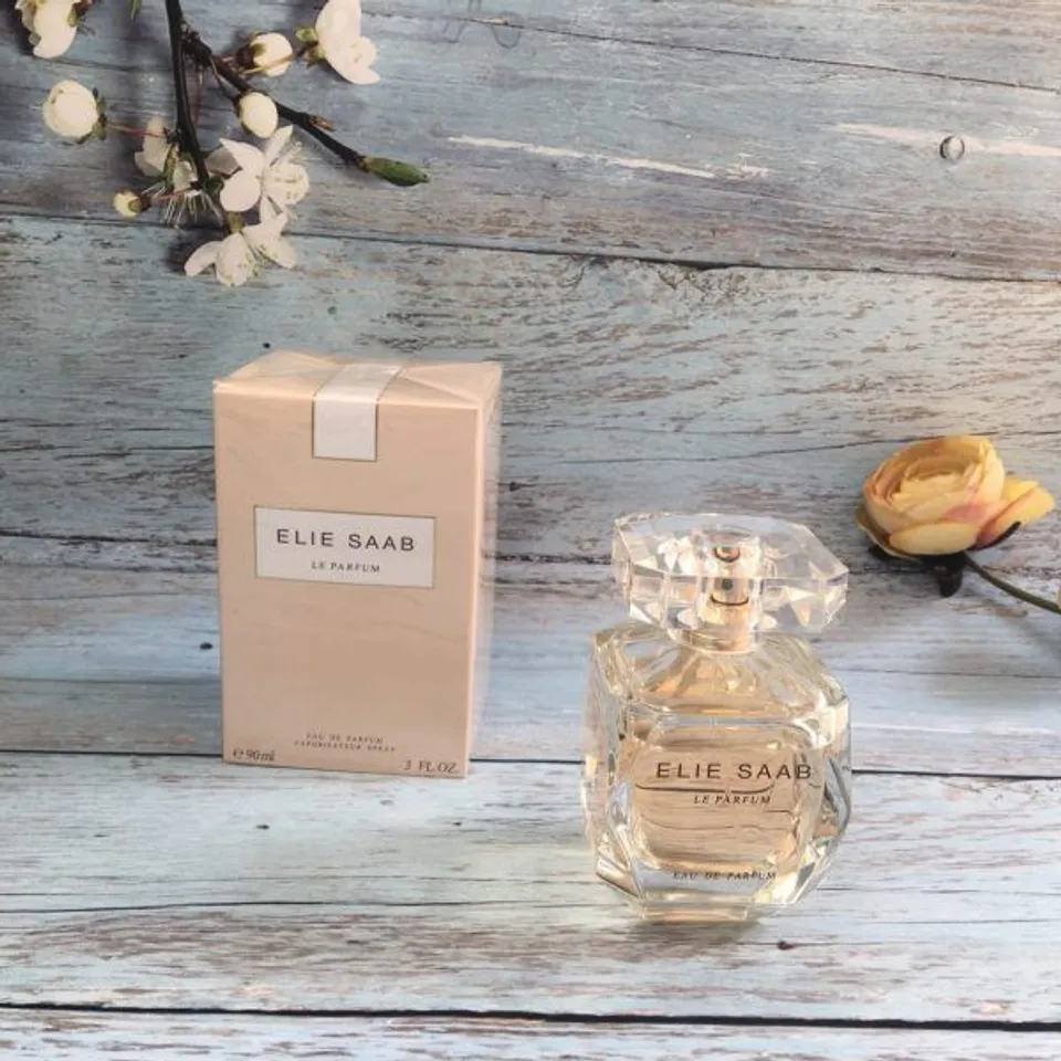 Nước hoa nữ Elie Saab Le Parfum Eau de Parfum 1