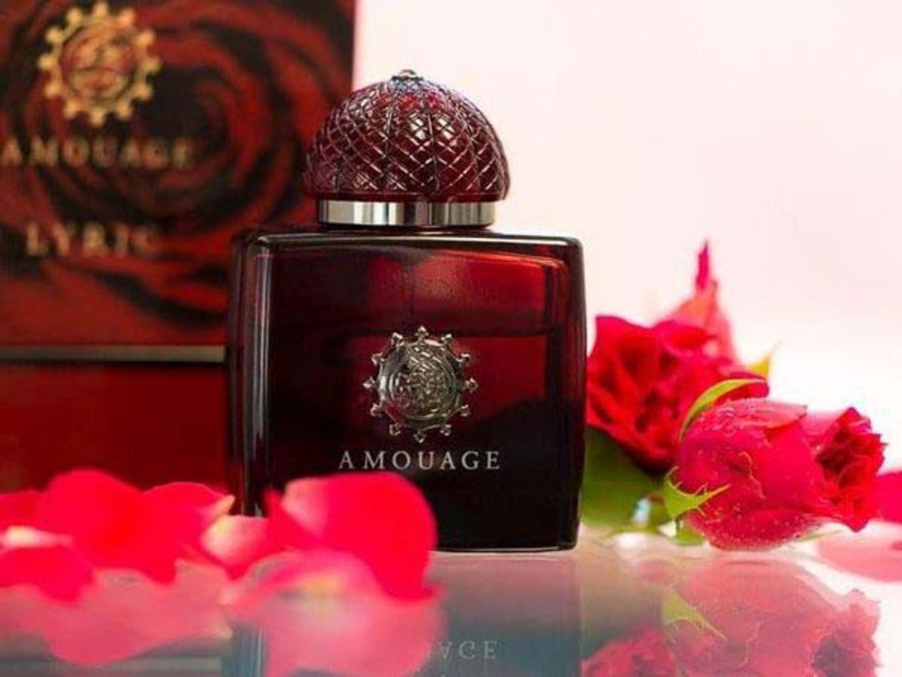 Nước hoa nữ Amouage Lyric Woman Eau de Parfum 1