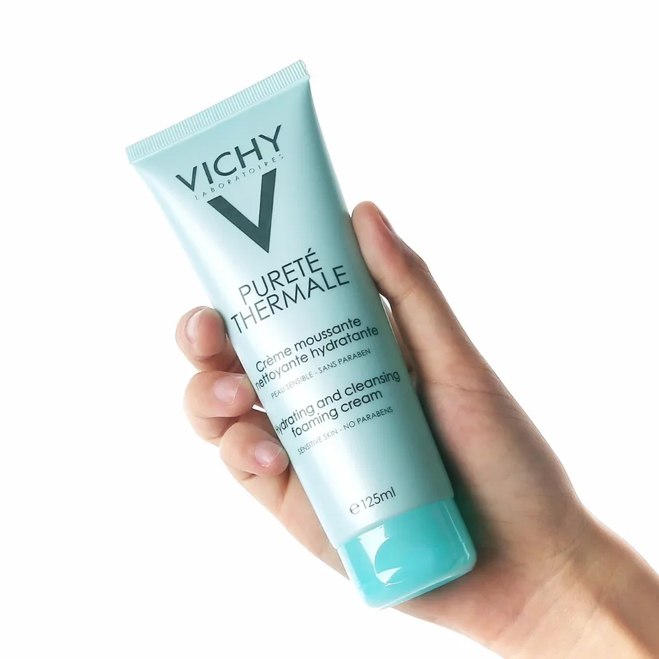 Sữa rửa mặt Vichy Purete Thermal Hydrating And Cleansing Foaming Cream 1
