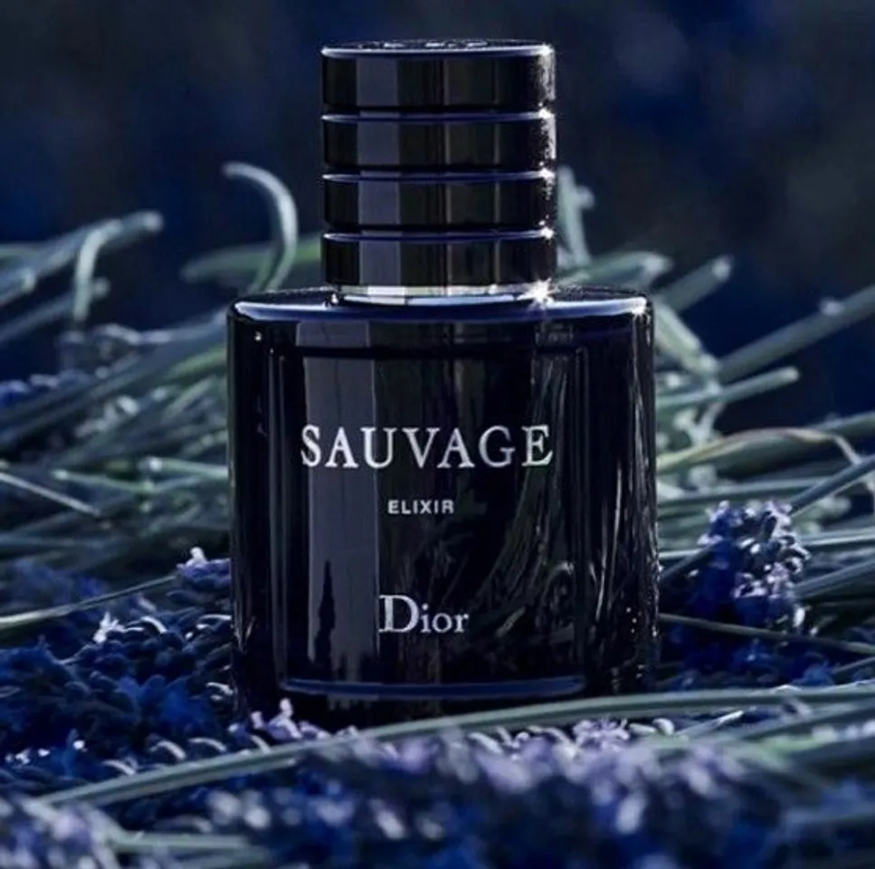 Nước hoa Dior Sauvage Elixir Parfum nam tính 2