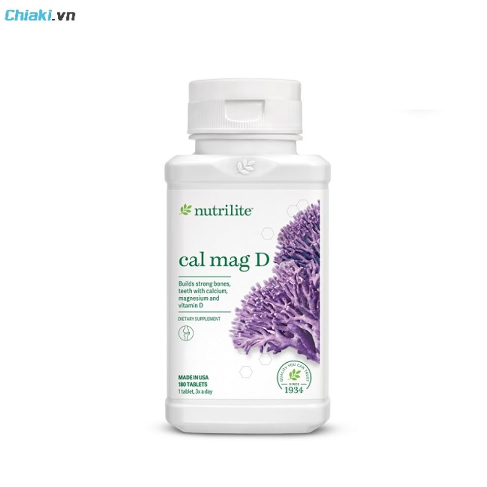 Canxi hữu cơ từ rong biển Cal mag D gi&uacute;p cơ thể hấp thụ l&ecirc;n đến hơn 90% canxi 
