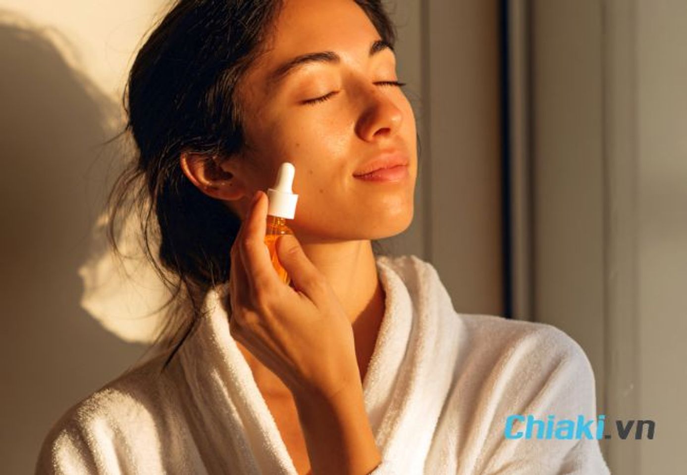 Retinal gi&uacute;p chống l&atilde;o h&oacute;a v&agrave; cải thiện nếp nhăn