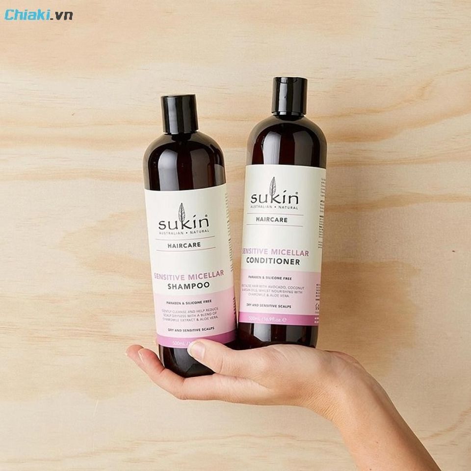 Dầu gội phồng t&oacute;c Sukin gi&uacute;p t&oacute;c tơi xốp tự nhi&ecirc;n m&agrave; kh&ocirc;ng g&acirc;y ra t&igrave;nh trạng kh&ocirc; xơ