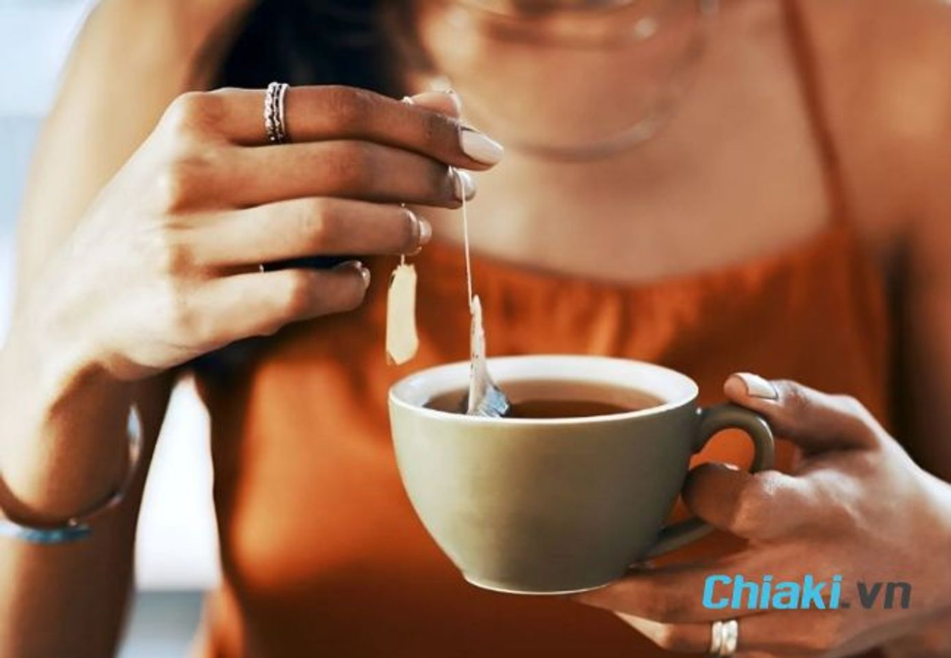 C&aacute;ch uống tr&agrave; thải độc ruột an to&agrave;n v&agrave; hiệu quả
