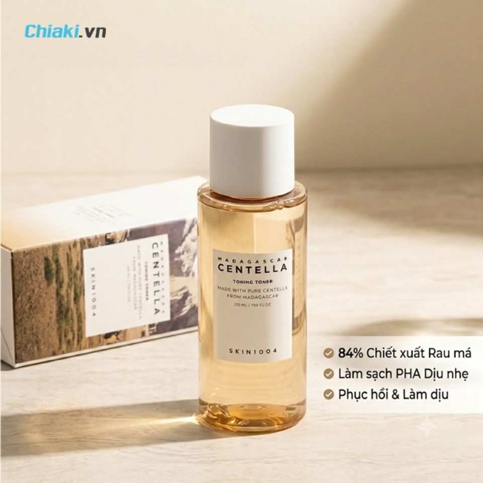 Toner Skin1004 Madagascar Centella Toning hỗ trợ bề mặt da mịn m&agrave;ng hơn m&agrave; kh&ocirc;ng g&acirc;y kh&ocirc; căng