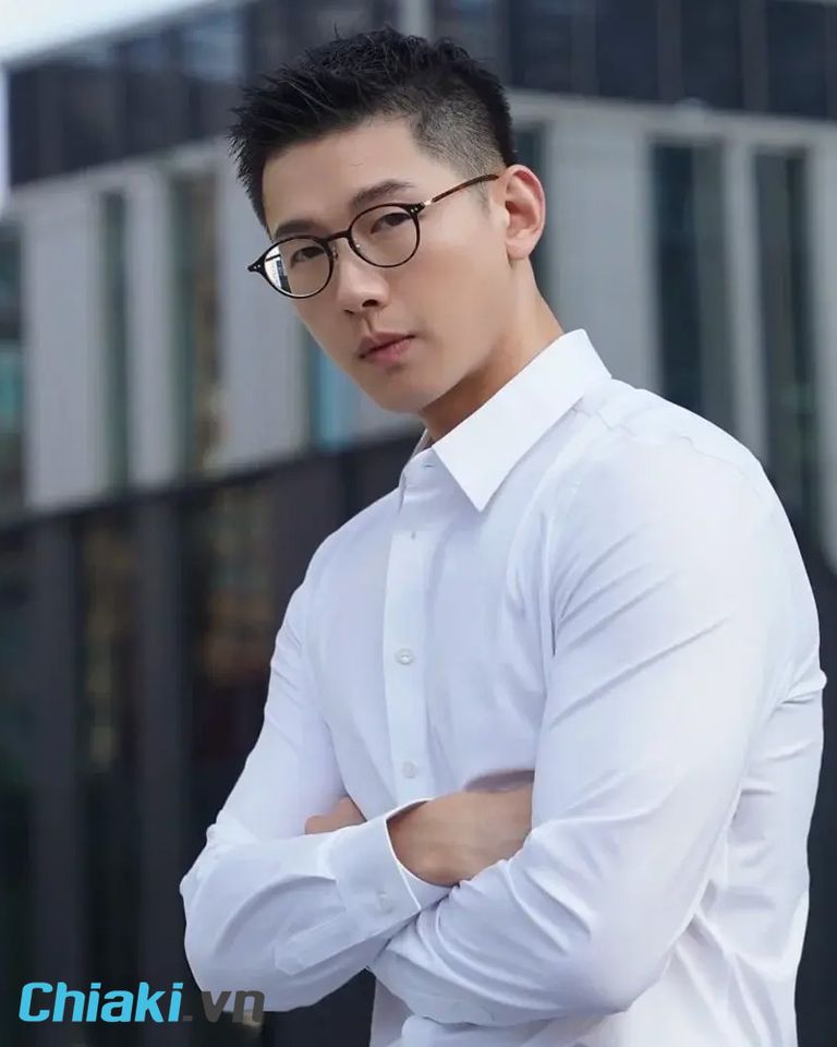 Kiểu t&oacute;c Ivy League Undercut cắt s&aacute;t c&aacute; t&iacute;nh mạnh mẽ