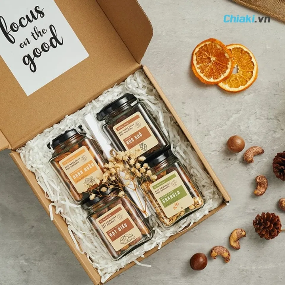 Set sản phẩm dinh dưỡng cao cấp, doanh nghiệp n&ecirc;n ưu ti&ecirc;n bao b&igrave; đẹp