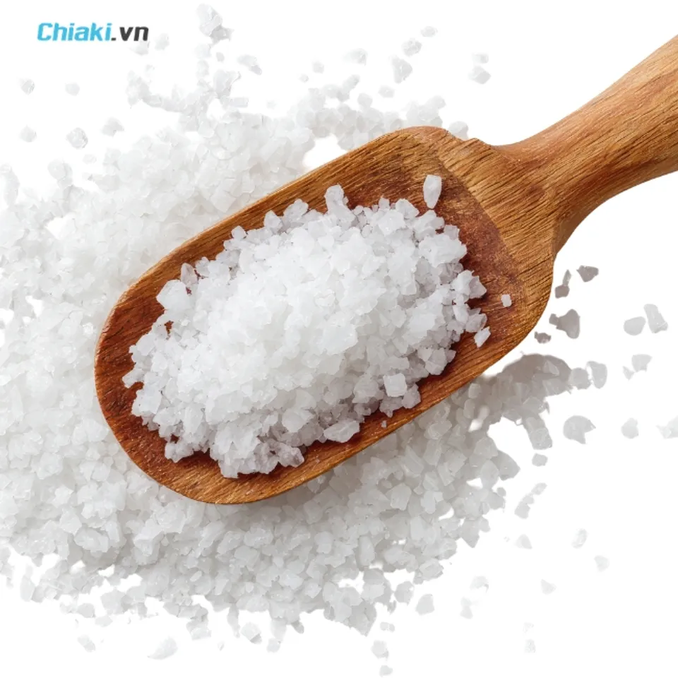 C&aacute;ch diệt mối bằng muối hạt an to&agrave;n, tiết kiệm