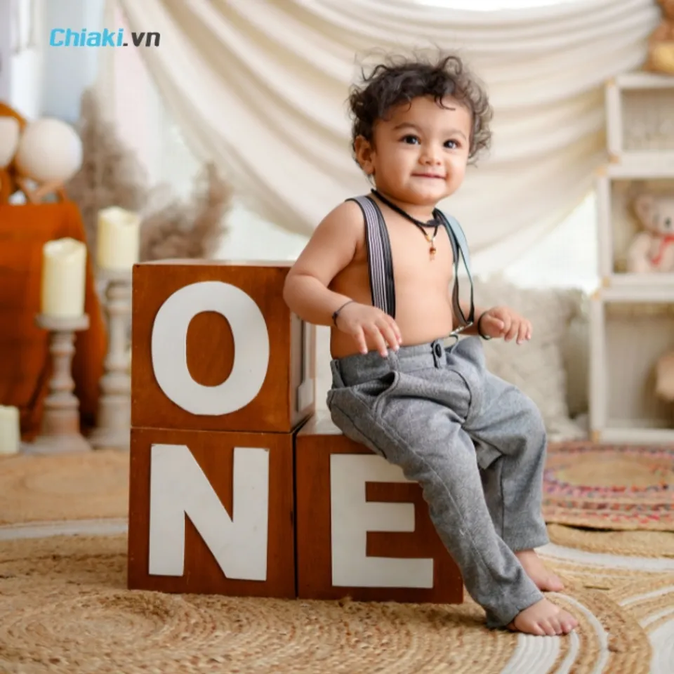 Đặt t&ecirc;n cho con trai họ L&yacute; theo bảng chữ c&aacute;i A,B,C