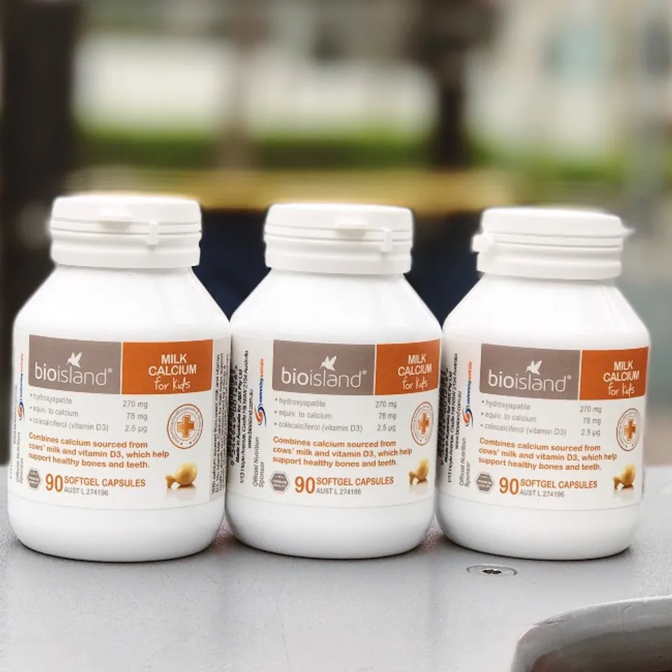 Răng bé mọc chậm lại dễ bị sâu, Mẹ nên làm gì ?