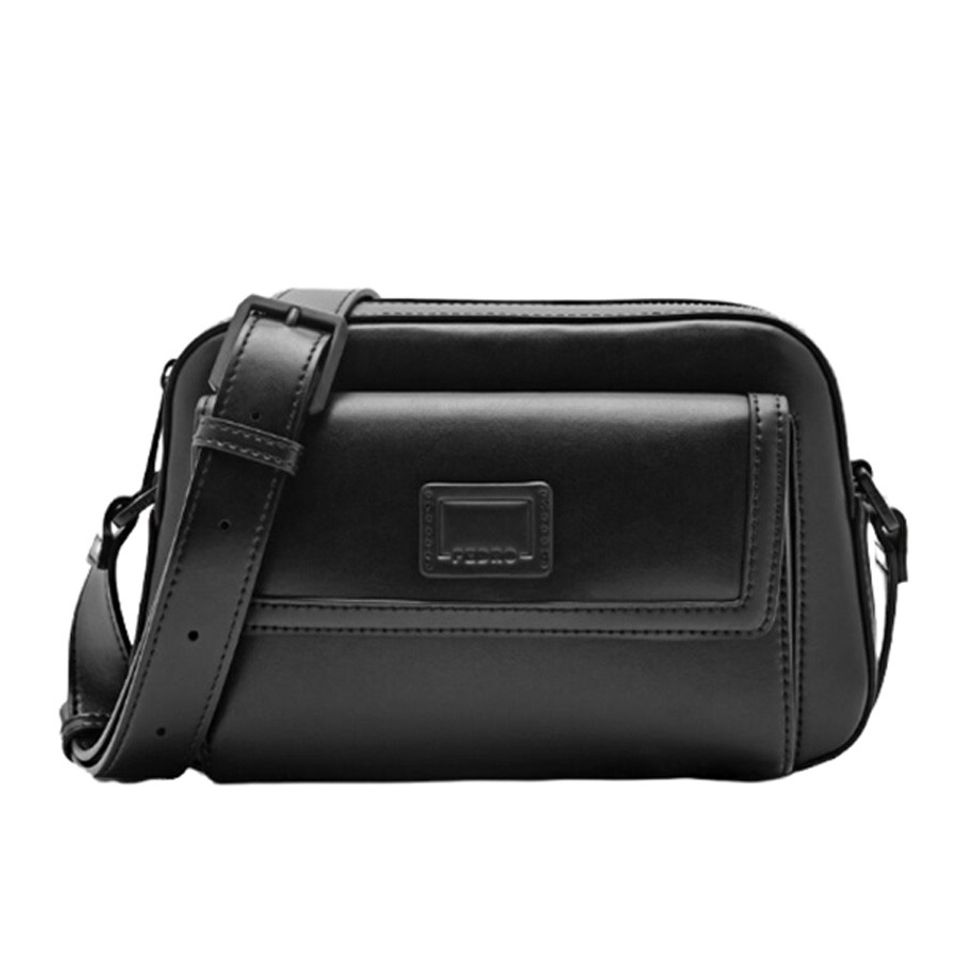 Túi đeo chéo Pedro Casual Crossbody Bag PM2-25210203 màu đen
