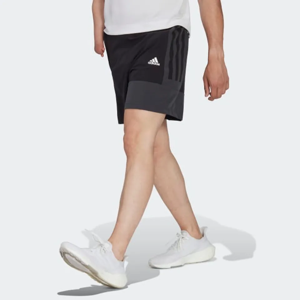 Quần Shorts nam Adidas Training Colourblock Shorts HZ9695, XS
