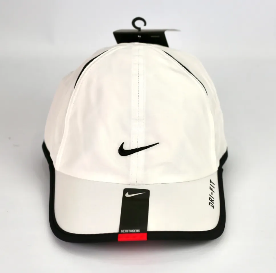 Mũ lưỡi trai Nike Feather Light Black White 595510-100 màu trắng