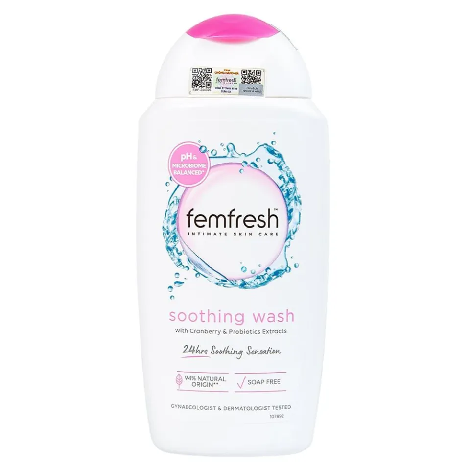 Dung dịch vệ sinh phụ nữ Femfresh Soothing Wash