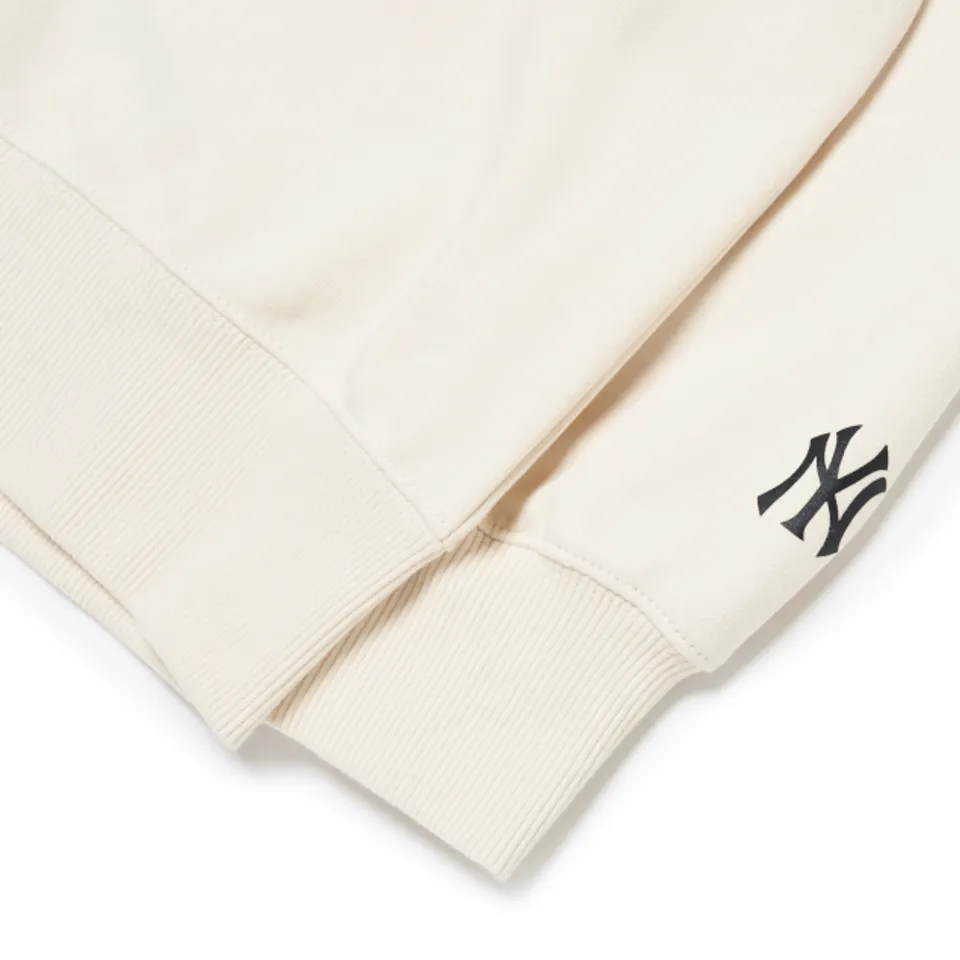 Áo sweater MLB Like Cartoon New York Yankees 3AMTL0224-50CRS màu trắng kem