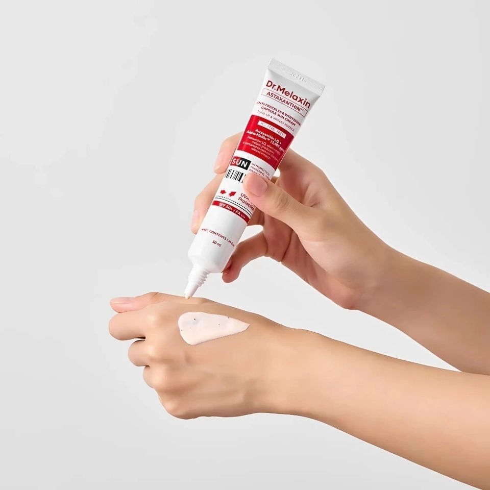 Kem Chống Nắng Dr.Melaxin Astaxanthin SPF 50+ - Chống Nắng Hiệu Quả, Làm Sáng Da, Ngăn Ngừa Tàn Nhang - 50ml