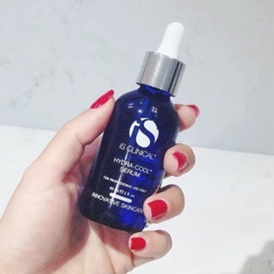 Serum Dưỡng Ẩm Và Phục Hồi iS Clinical Hydra Cool 30ml - Chăm Sóc Da, Cung Cấp Độ Ẩm, Phục Hồi Da Nhạy Cảm, Sản Phẩm Đáng Tin Cậy