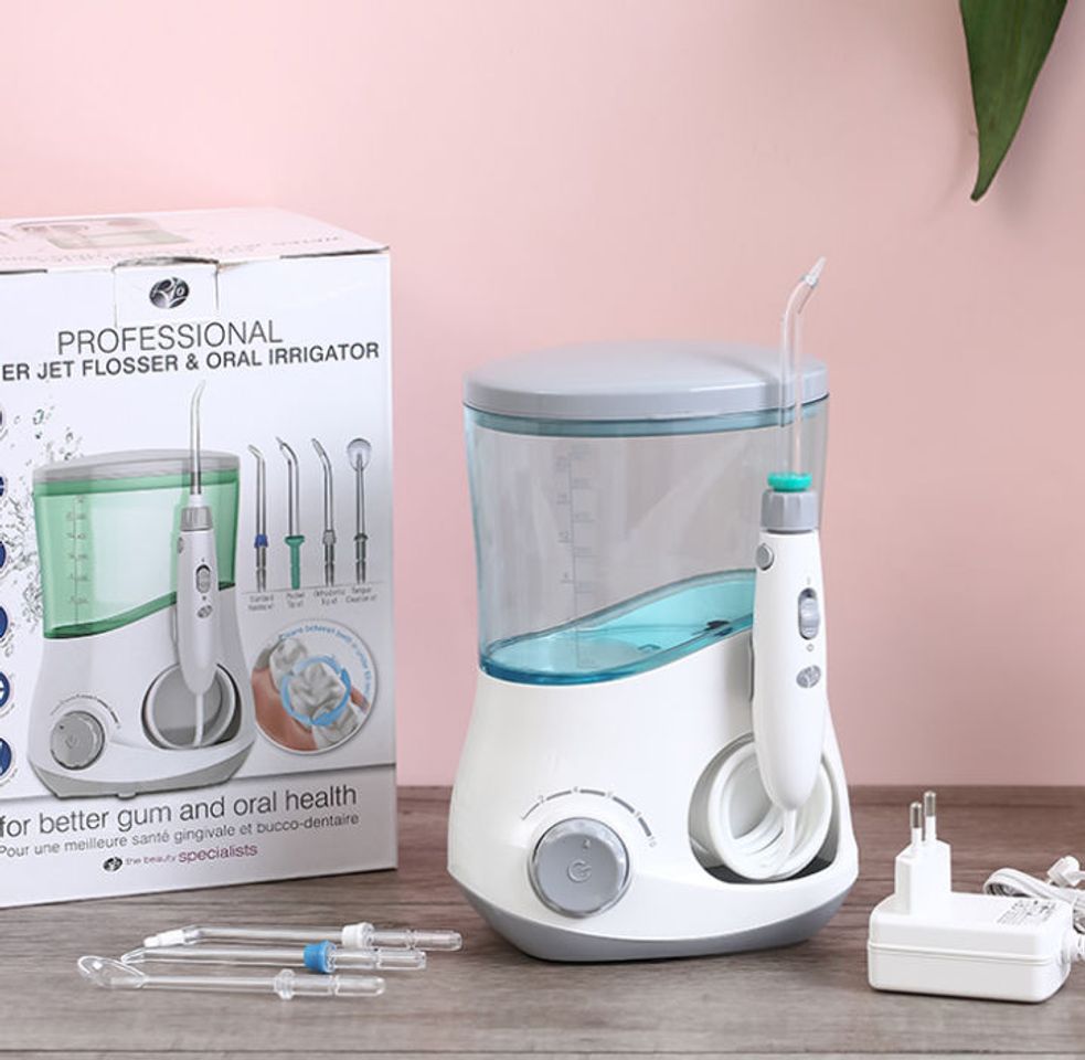 Máy Tăm Nước Gia Đình Rio DCIC 600ml - 10 Mức Công Suất - Vệ Sinh Răng Mạnh Mẽ Giúp Bảo Vệ Nụ Cười Làm Đẹp Tại Nhà