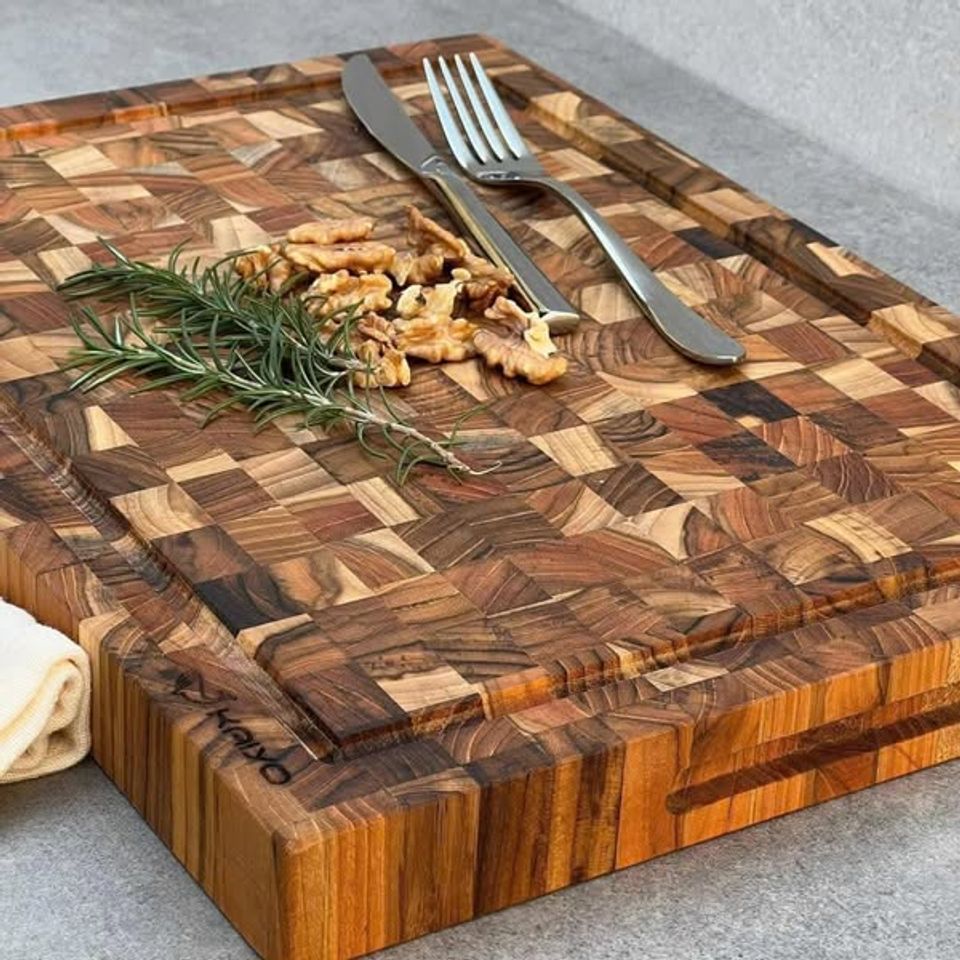 Thớt Chặt Gỗ Teak Kaiyo Nhật Bản - Thiết Kế Sang Trọng, Chống Nứt, Bền Bỉ, Dễ Vệ Sinh (35 x 25 x 3.8cm)