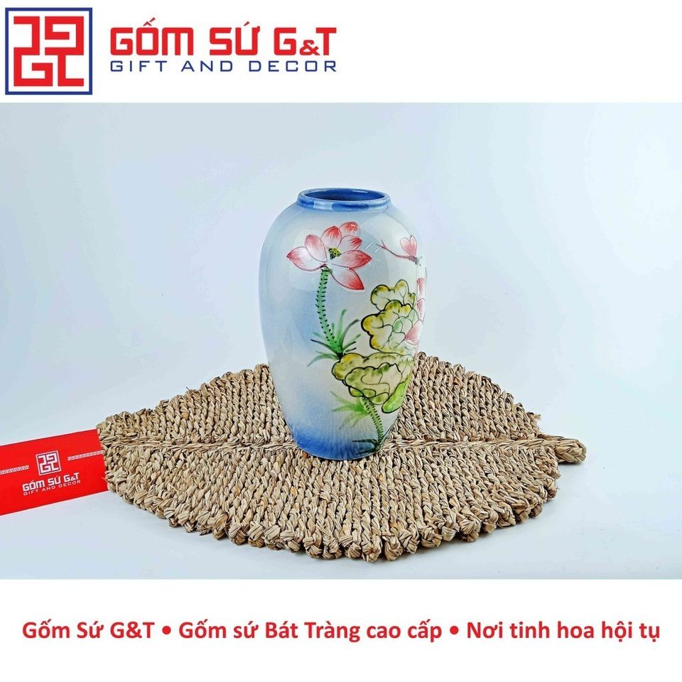 Lọ Hoa Gốm Sứ Dáng Bom Vẽ Sen Chuồn - Vật Phẩm Phong Thủy Trang Trí Độc Đáo