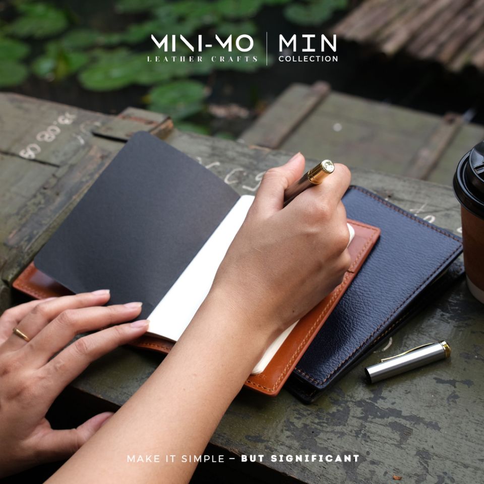 Sổ Tay Ghi Chép MINI-MO Bìa Da Thật A6 - Sản Phẩm Thủ Công Chống Thấm Nước, Bảo Hành Trọn Đời SA6-01