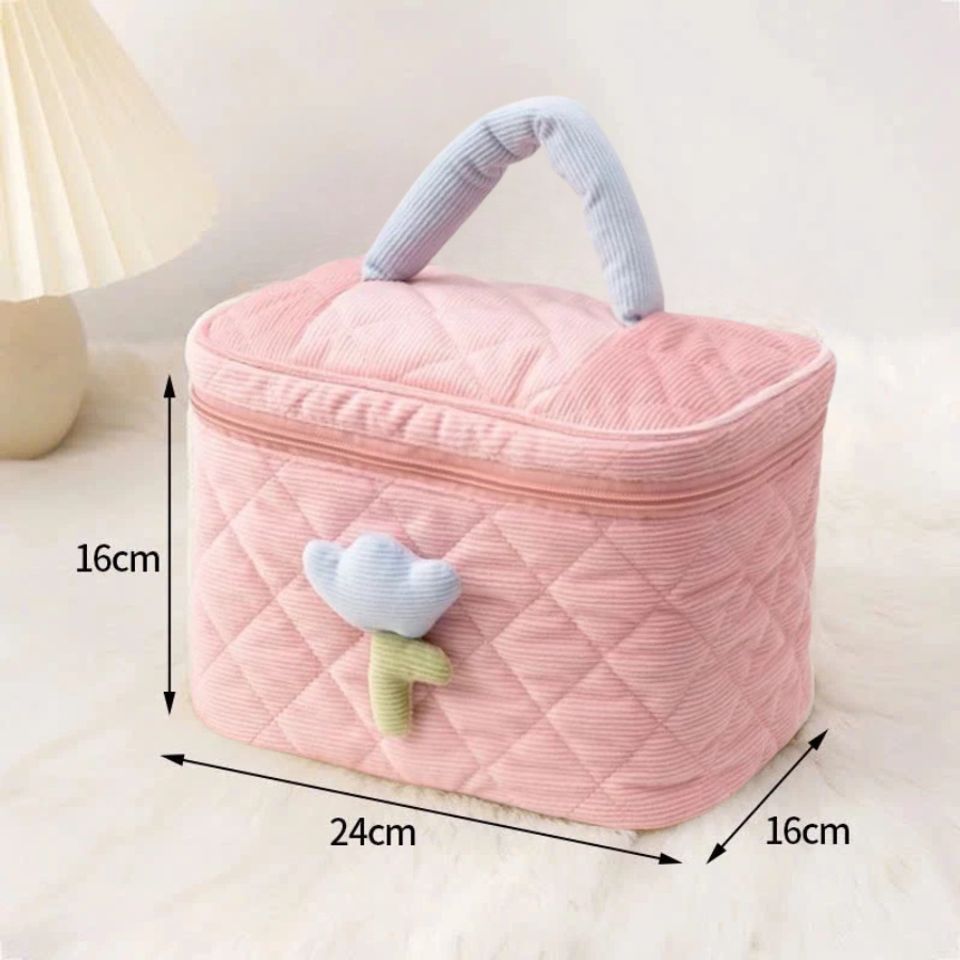 Túi xách mỹ phẩm du lịch màu hồng - Quà tặng độc quyền tháng 1 từ iMU - Phụ kiện hoàn hảo cho tín đồ làm đẹp