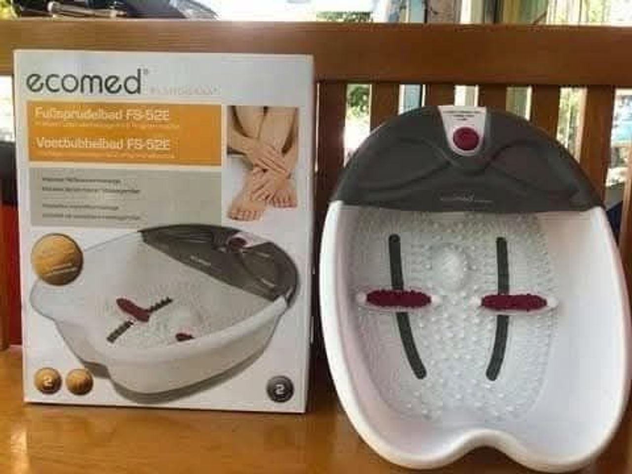 Bồn Ngâm Massage Chân Hồng Ngoại Medisana Ecomed FS-52E - Giữ Nhiệt, Rung, Tạo Bọt - Chăm Sóc Sức Khỏe Toàn Diện