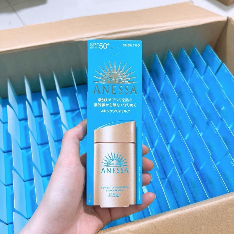 Sữa Chống Nắng Anessa Perfect UV SPF50+ PA++++ - Dưỡng Da Kiềm Dầu 60ml, Phù hợp Mọi Loại Da, Sử Dụng Ngày và Ngoài Trời