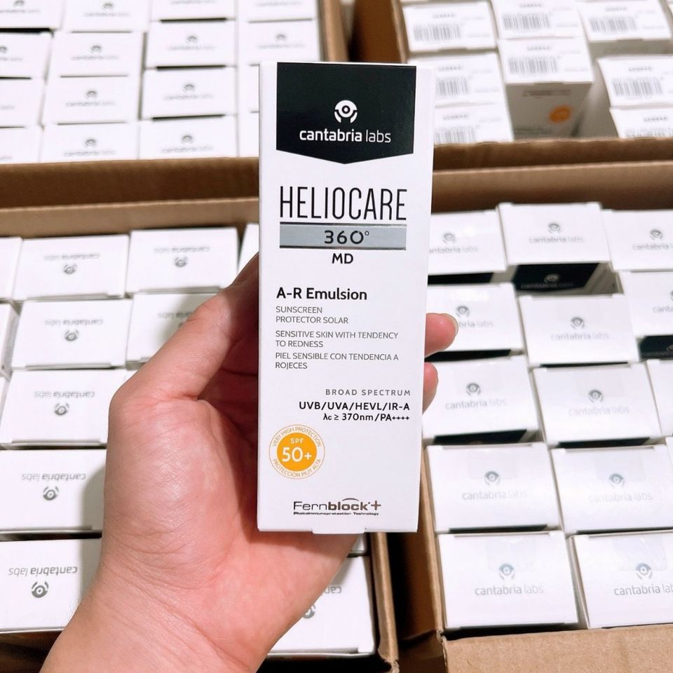 Kem Chống Nắng Heliocare 360 SPF 50 Không Dầu - Emulsion 50ml Dưỡng Ẩm, Kiềm Dầu, Chống Oxy Hóa