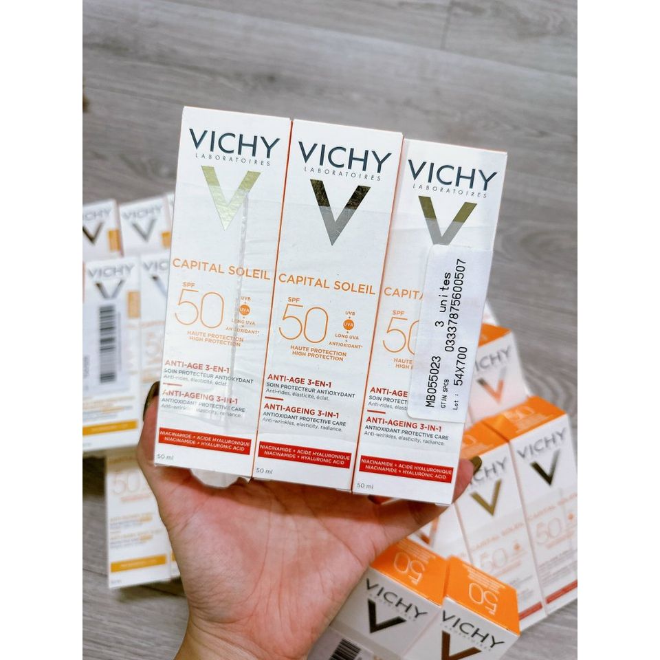 Kem Chống Nắng Vichy Capital Soleil 3in1 SPF50 50ml - Bảo Vệ Da, Giảm Lão Hóa, Dành Cho Da Nhạy Cảm, Chống UVA/UVB Tối Ưu