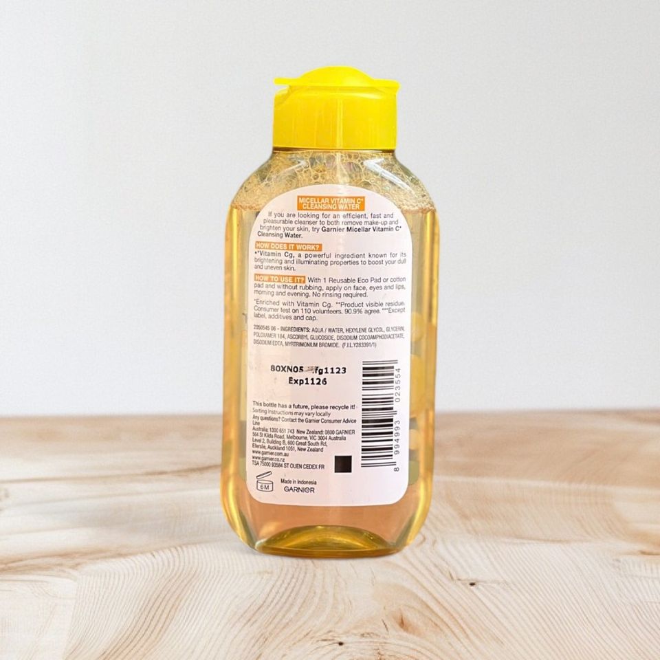 Nước Tẩy Trang Garnier Vitamin C Sáng Da 125ml - Micellar Cleansing Water Dưỡng Sáng Da Từ Thiên Nhiên