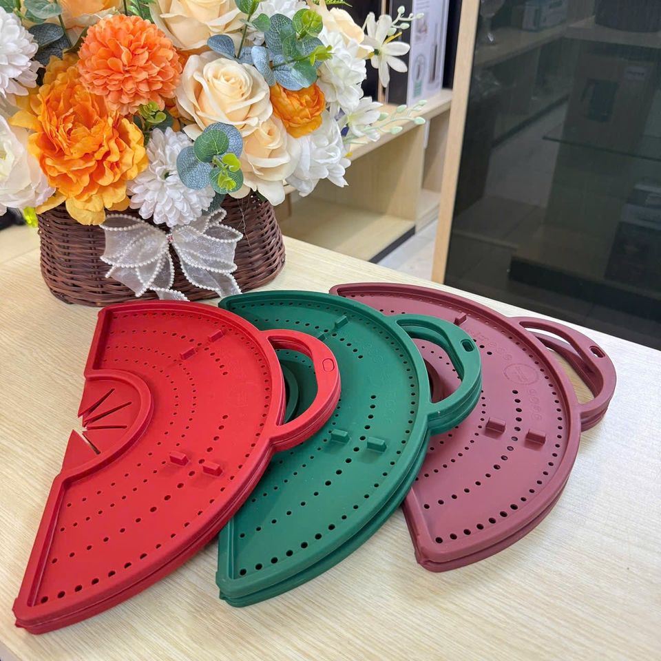 Tấm Chắn Dầu Mỡ 4 Trong 1 TCHIBO - Silicone Cao Cấp, Thảm Nướng, Đậy Nồi Chảo, Chịu Nhiệt - Dụng Cụ Nhà Bếp Tiện Lợi