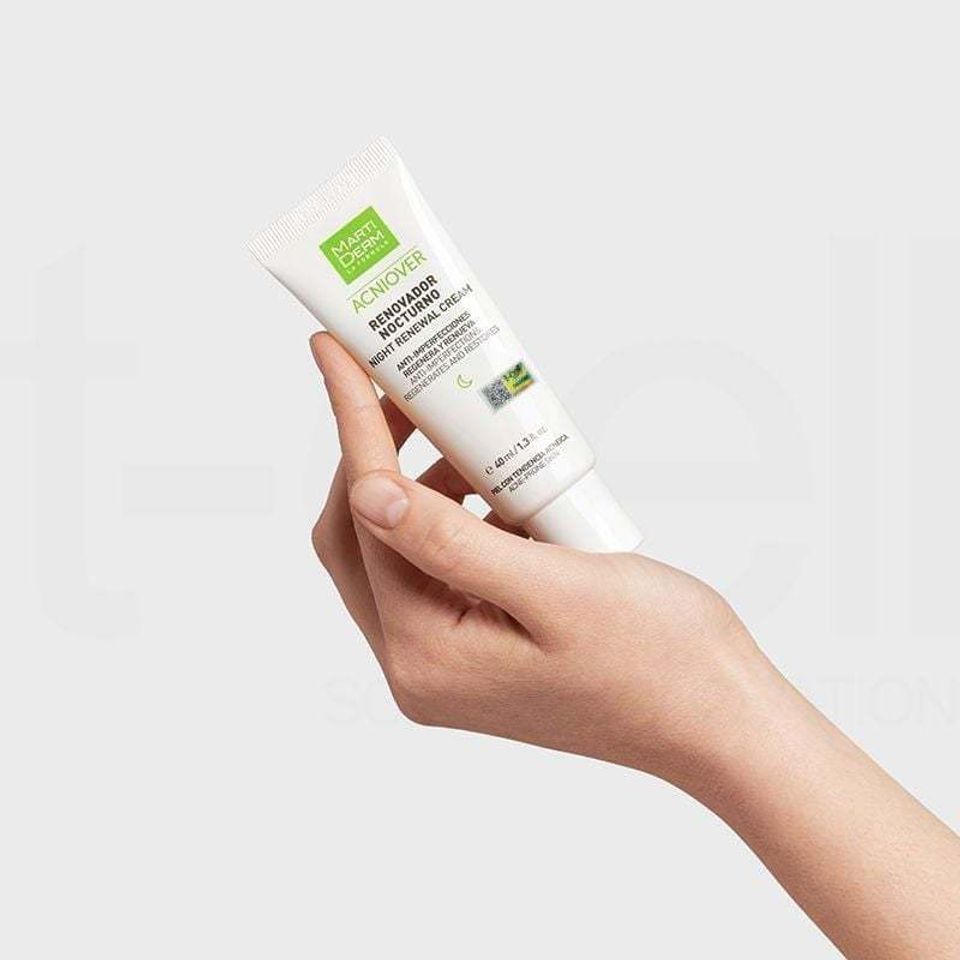 Kem Dưỡng Ban Đêm MartiDerm Acniover 40ml - Tái Tạo Da Cho Da Dầu Mụn, Giảm Mụn và Lỗ Chân Lông, Chống Viêm, Không Nhờn Dính