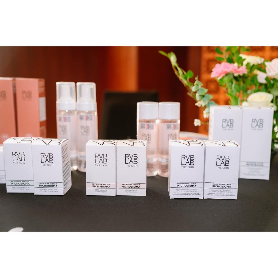 Kem Mắt Giảm Thâm Quầng RVB LAB THE SKIN 15ml - Dưỡng Ẩm, Giảm Bọng Mắt & Chân Chim, Chống Lão Hóa Da Vùng Mắt