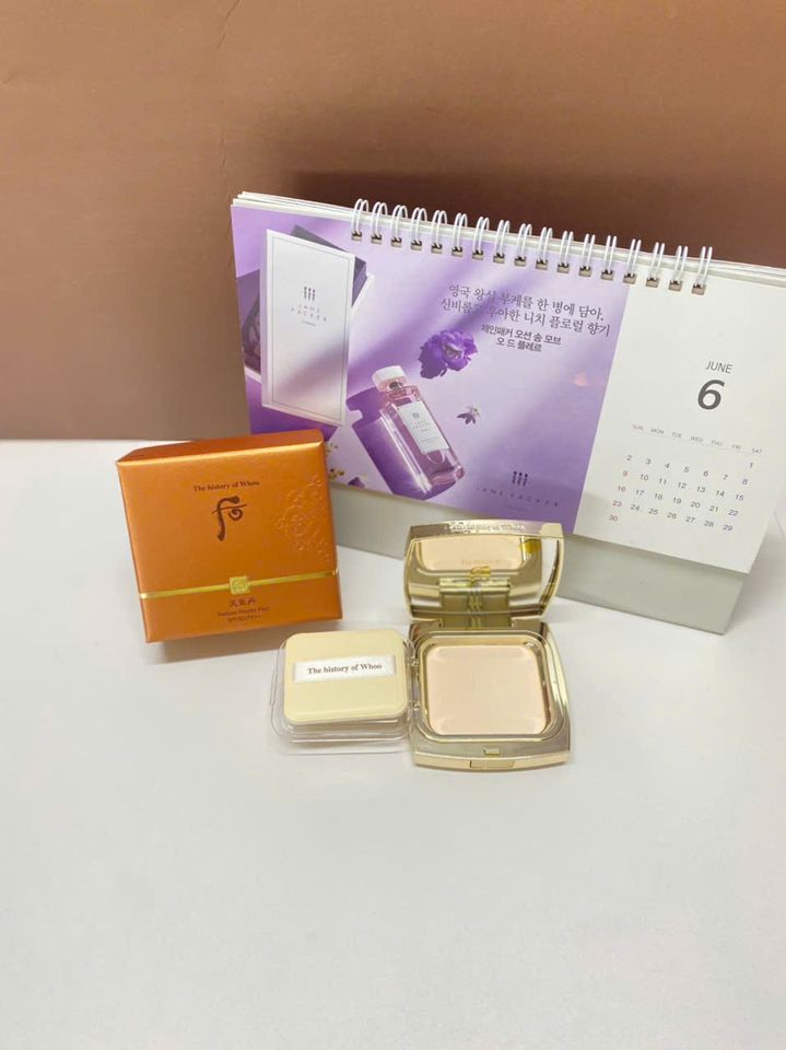 Phấn Nén Cao Cấp Whoo Hwahyeon 12g - Phấn Phủ Chống Nắng SPF30/PA++ Giúp Che Phủ Tự Nhiên và Ổn Định Da