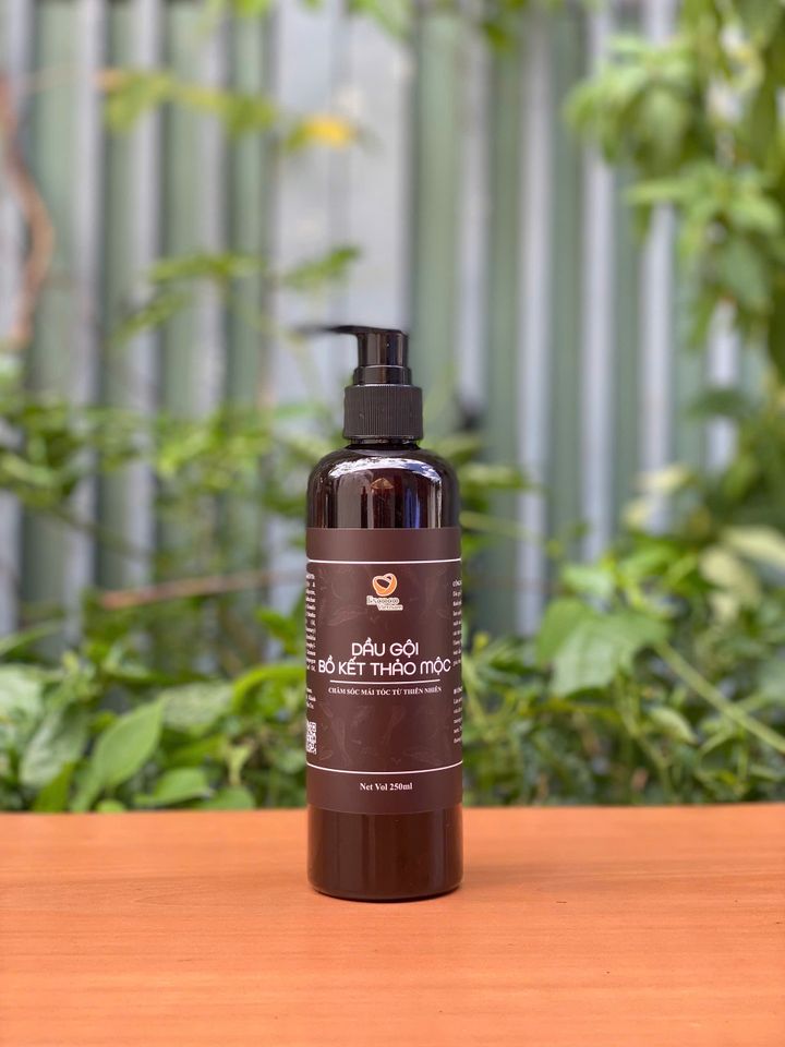 Dầu Gội Thảo Mộc Bồ Kết 250ml & 500ml - Kích Thích Mọc Tóc, Giảm Gàu, Tóc Mượt Mà, Không Cay Mắt